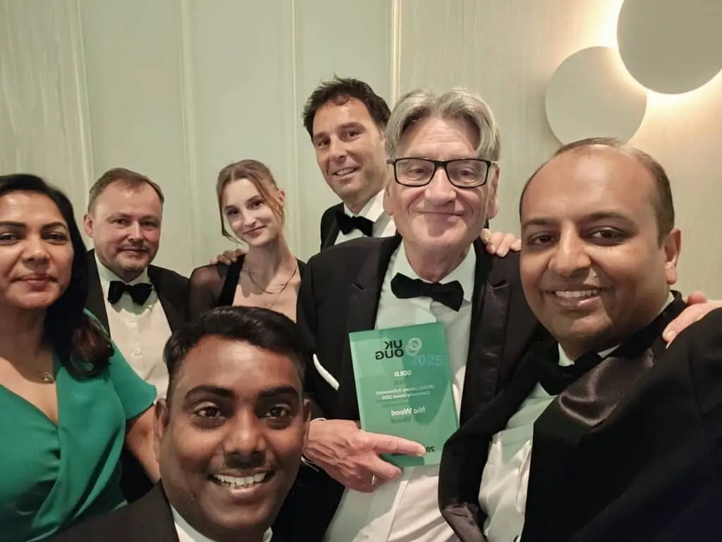 eAppSys team celebrating UKOUG Community Awards 2025